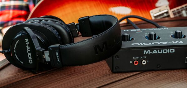 40MM OVER-EAR STUDIO MONITORING HEADPHONES